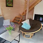 Bialy Zagiel - Dom Do Wynajecia