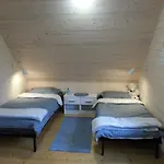 Bialy Zagiel - Dom Do Wynajecia