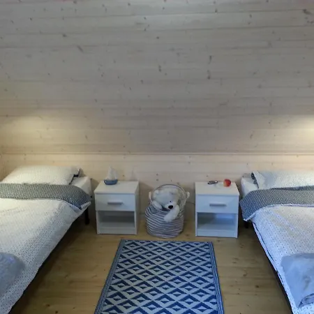 度假居 Bialy Zagiel - Dom Do Wynajecia 普鲁斯基