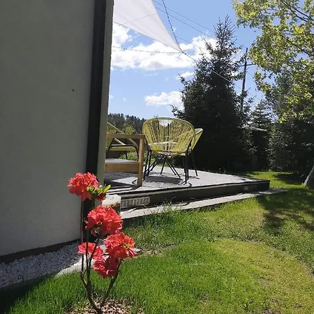 Bialy Zagiel - Dom Do Wynajecia 普鲁斯基